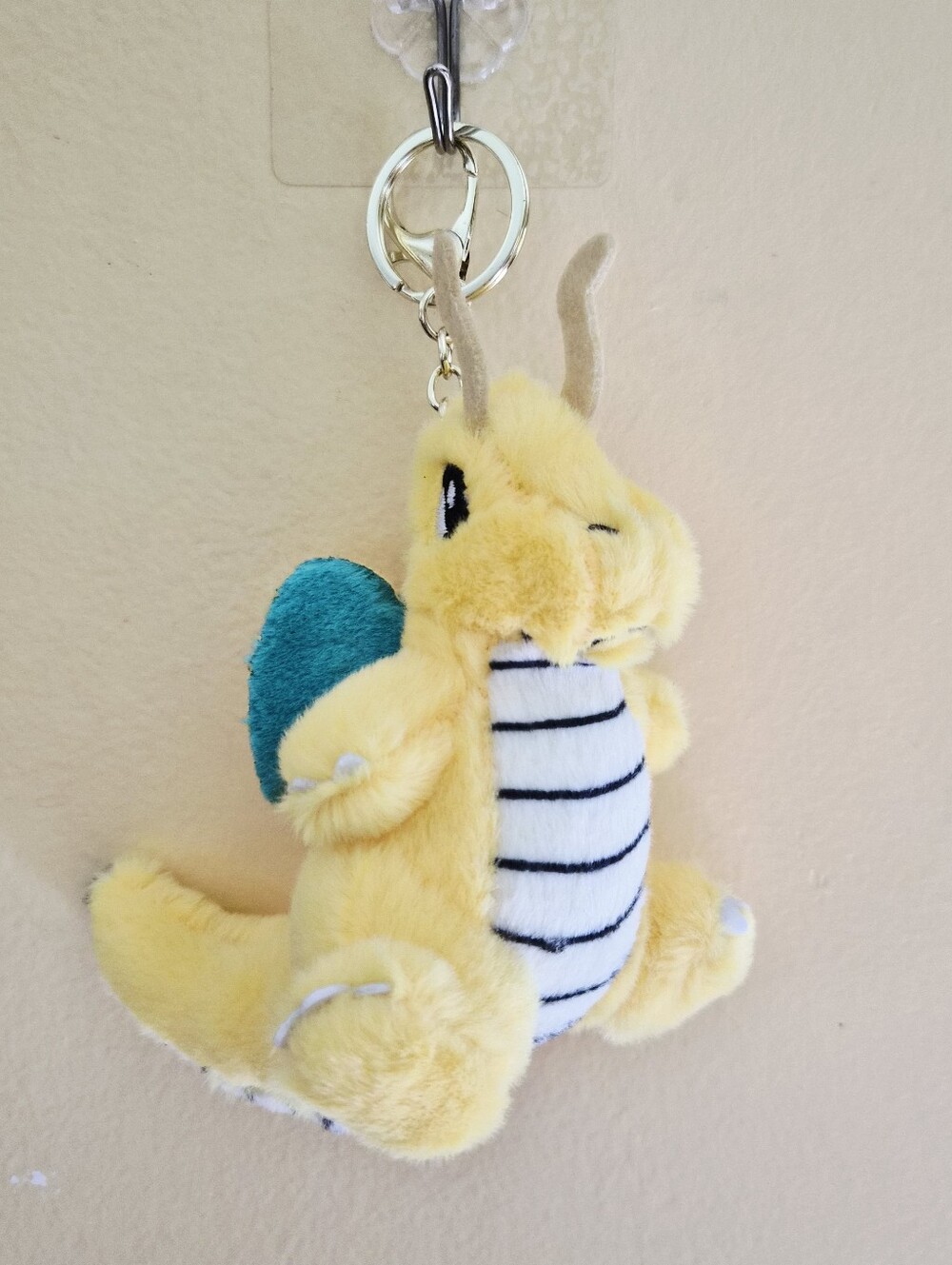 Pokémon Dragonite Bag Clip-On Keychain Soft Plush Stuffed Animal Plushies Toy